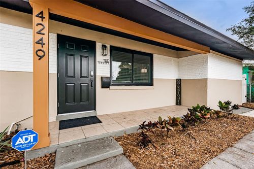4249 8th Ave N, St Petersburg, FL, 33713-6329 | Card Image