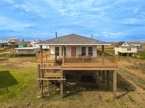 1014 Treaty Dr, Surfside Beach, TX, 77541-9187 | Card Image