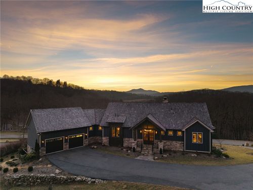 620 Firethorn Trl, Blowing Rock, NC, 28605 | Card Image