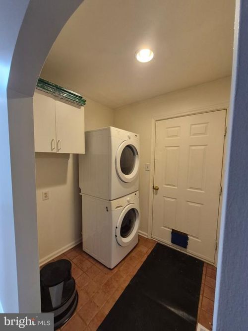 189 Barrel Horse Drive, CHARLES TOWN, WV, 25414 | Card Image