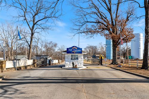 76 Circle Dr, Afton, OK, 74331-8041 | Card Image