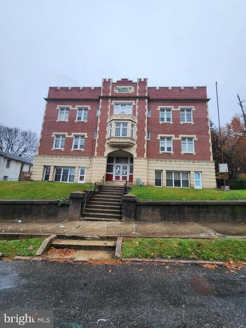 apt-10-311 Columbia St, CUMBERLAND, MD, 21502-1657 | Card Image
