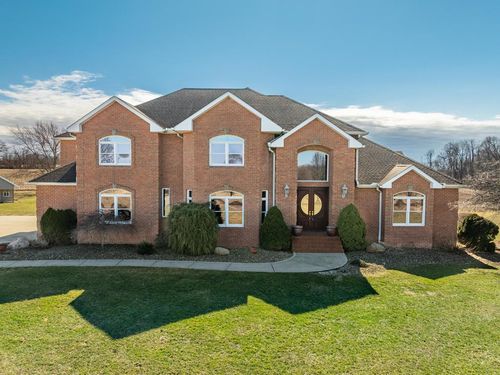 15644 Marshallville St Nw, Canal Fulton, OH, 44614-9016 | Card Image