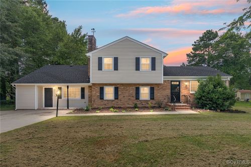 5310 Chesdin Rd, North Dinwiddie, VA, 23803-8130 | Card Image
