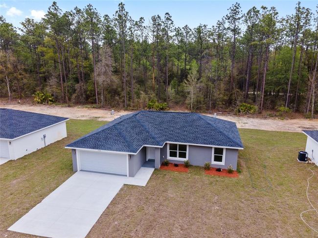 13568 Sw 109 Th Ln, House other with 3 bedrooms, 2 bathrooms and null parking in Dunnellon FL | Image 5
