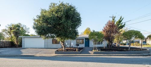 1313 Mcgregor Ave, Petaluma, CA, 94954-3459 | Card Image