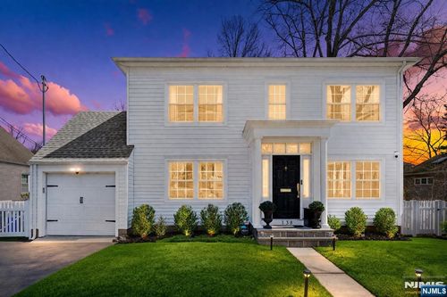 138 Brookside Avenue, Cresskill, NJ, 07626 | Card Image