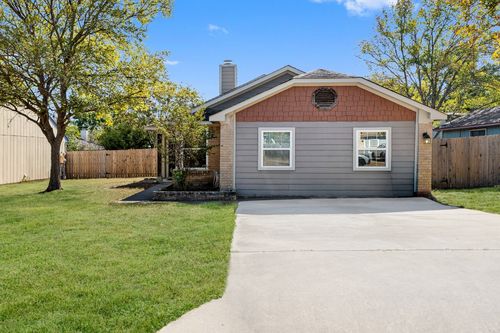 8754 Birmingham Dr, Austin, TX, 78748-6453 | Card Image