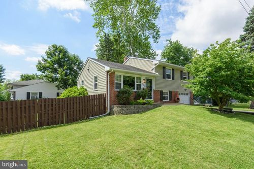 1100 Wynnbrook Rd, SECANE, PA, 19018-3515 | Card Image