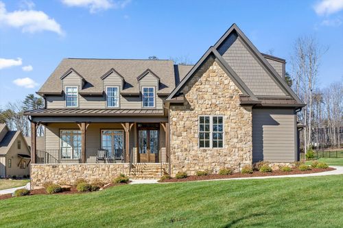 8293 Mountain Laurel Trl, Signal Mountain, TN, 37377-1797 | Card Image