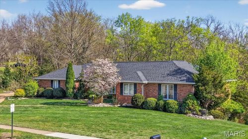 790 Villa Gran Way, Fenton, MO, 63026-6300 | Card Image