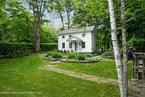 2318 Glasco Tpke, Woodstock, NY, 12498-1072 | Card Image