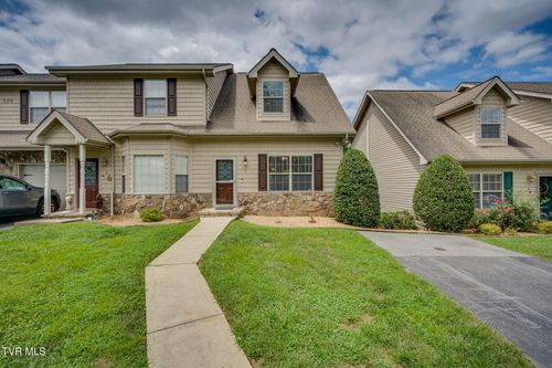 1-220 Cedar Creek Rd, Johnson City, TN, 37615-4858 | Card Image