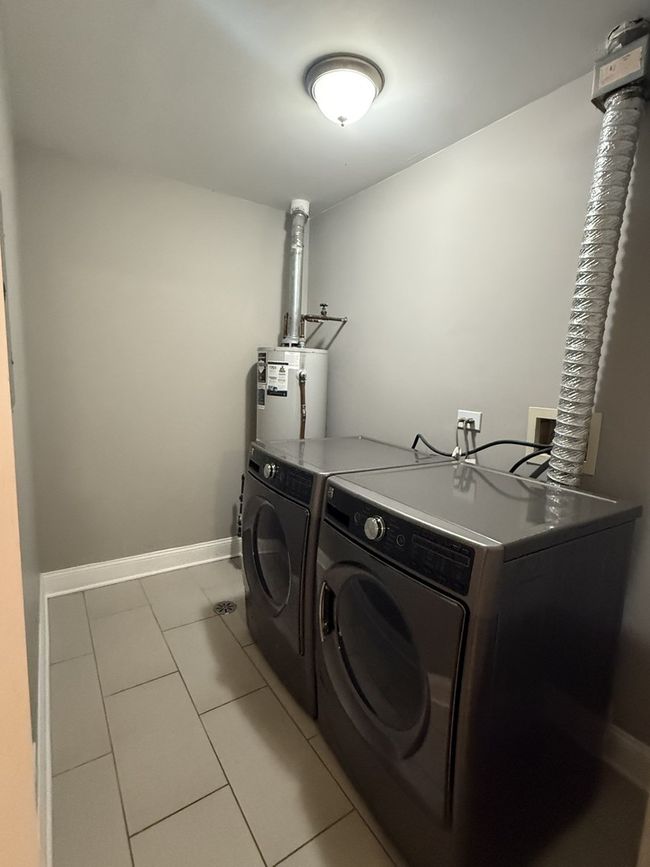 UNIT-102 - 774 Gary Ave, Condo with 2 bedrooms, 2 bathrooms and 2 parking in Carol Stream IL | Image 16