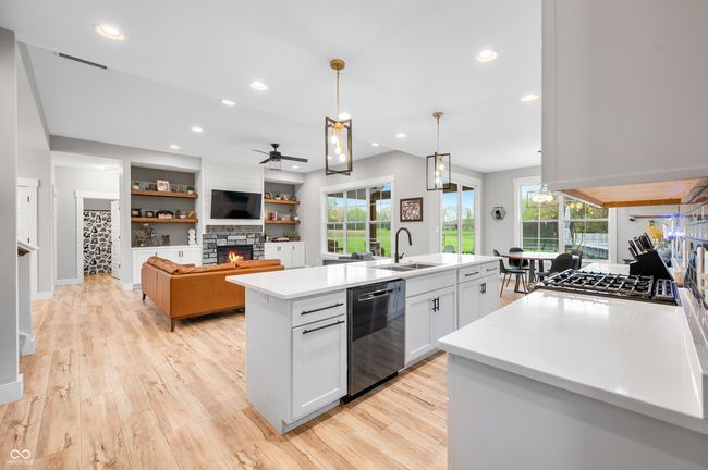 8850 W 225 S, House other with 5 bedrooms, 5 bathrooms and null parking in Columbus IN | Image 19