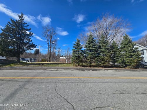 1 Main St, Hagaman, NY, 12086-7709 | Card Image
