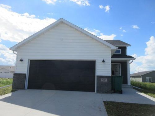 7015 Benji Ln, Horace, ND, 58047-2822 | Card Image