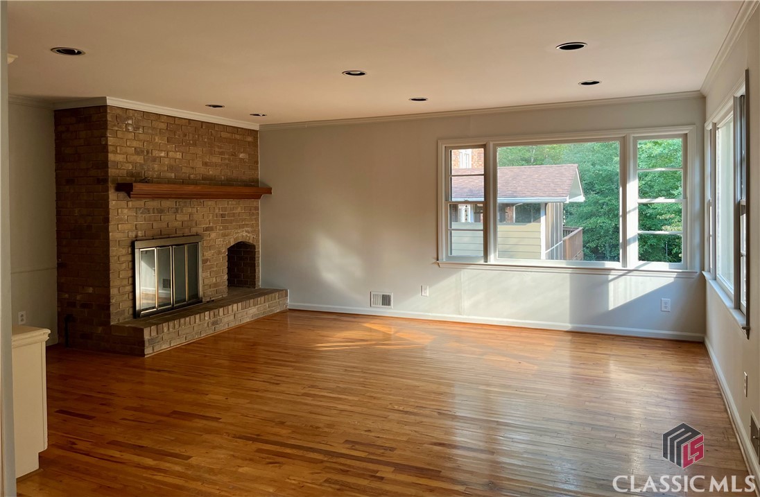 Cedar Creek Dr, Athens, GA 30605