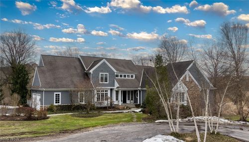 31900 Pinetree Rd, Cleveland, OH, 44124-5912 | Card Image