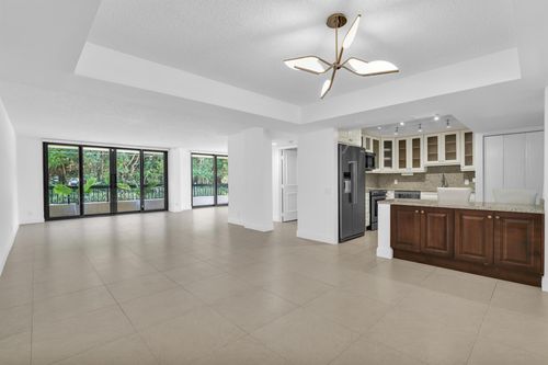 1010-277 N Ocean Blvd, Boca Raton, FL, 33432-4208 | Card Image