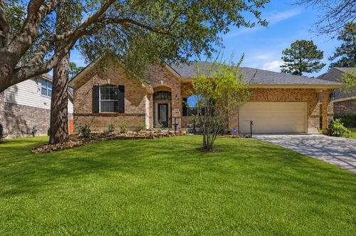 2507 Franklin Woods Dr, Conroe, TX, 77304-1655 | Card Image