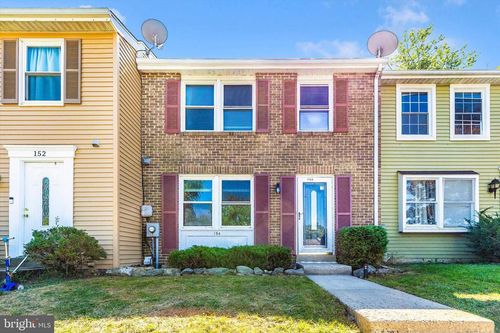 154 Fairfield Dr, FREDERICK, MD, 21702-8706 | Card Image
