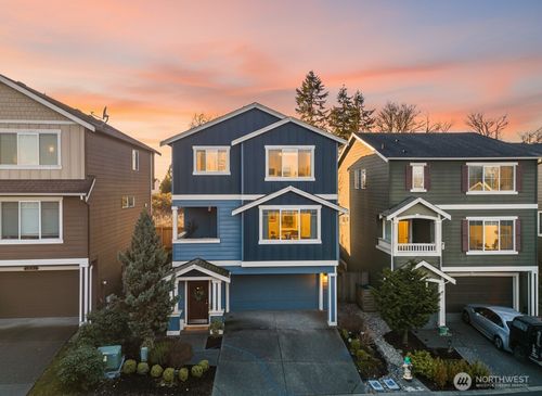 1216 92nd Ave Ne, Lake Stevens, WA, 98258-3417 | Card Image