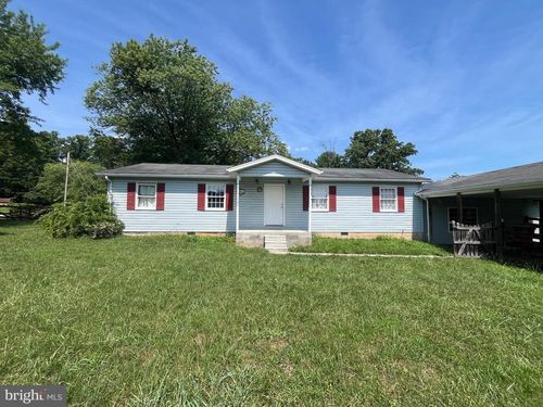 23 Shumack Ct, BUNKER HILL, WV, 25413-2424 | Card Image
