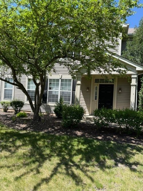 0-2177 Gallant Fox Circle, Montgomery, IL, 60538 | Card Image