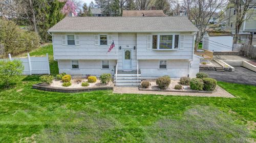 36 Parkway Dr, Yorktown Heights, NY, 10598-6407 | Card Image