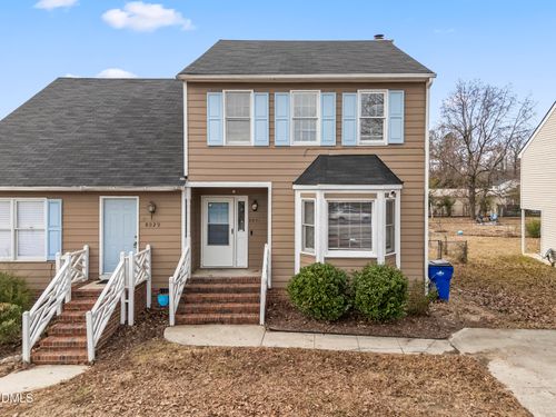8031 Perry Creek Rd, Raleigh, NC, 27616-5709 | Card Image