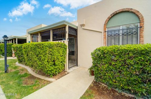 9-8141 N Central Ave, Phoenix, AZ, 85020-3673 | Card Image