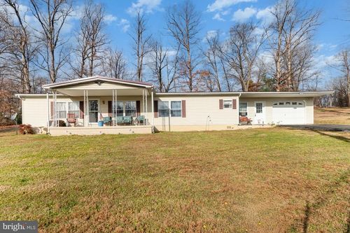 110 E Berlin Rd, YORK SPRINGS, PA, 17372-8804 | Card Image