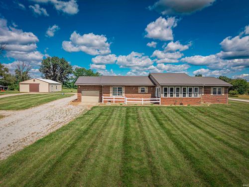 1322 W State Route 68, Lynnville, IN, 47619-8213 | Card Image