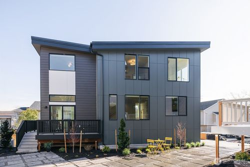 3007 S Dakota St, Seattle, WA, 98108-1620 | Card Image
