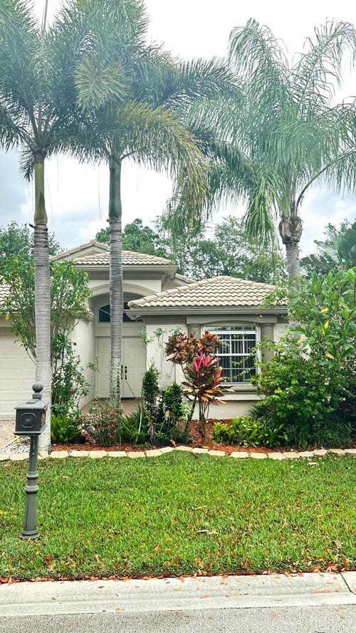 6256 Via Primo St, Wellington, FL, 33467-6157 | Card Image
