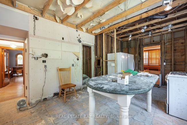 1400 Monaghan Rd, House other with 6 bedrooms, 5 bathrooms and 8 parking in Peterborough ON | Image 16