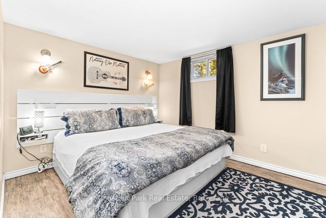 91 Santas Village Rd, House other with 4 bedrooms, 2 bathrooms and 7 parking in Bracebridge ON | Image 34