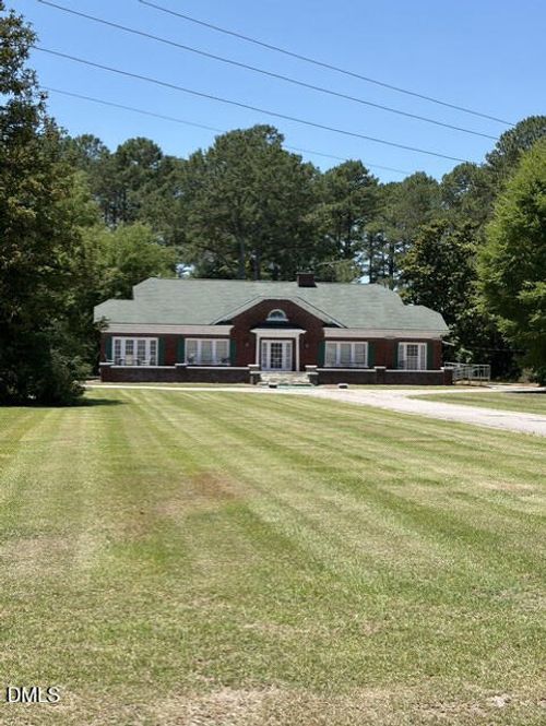 1202 E Cumberland Street, Dunn, NC, 28334 | Card Image