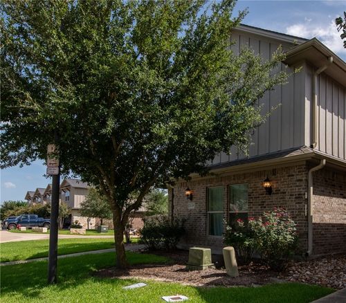 3124 Claremont Dr, College Station, TX, 77845-2808 | Card Image