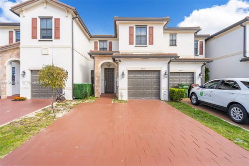 11051-11051 W 33rd Ln, Hialeah, FL, 33018 | Card Image