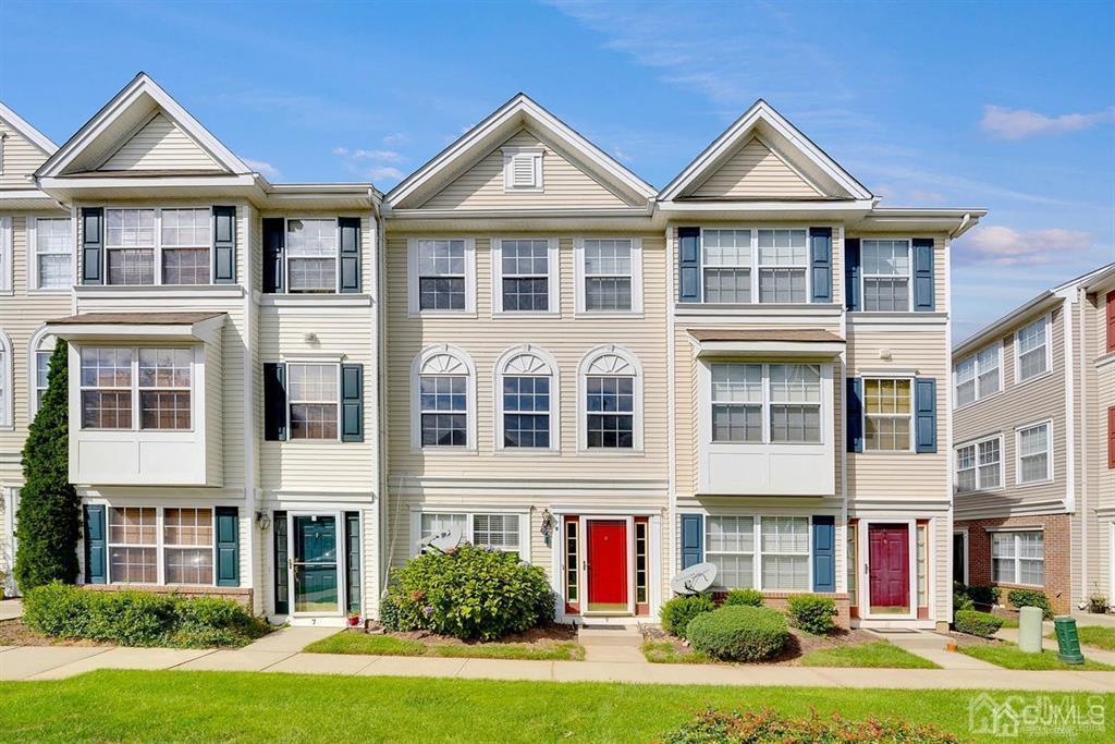 132 9 Giera Court, Sold in Sayreville Zoocasa