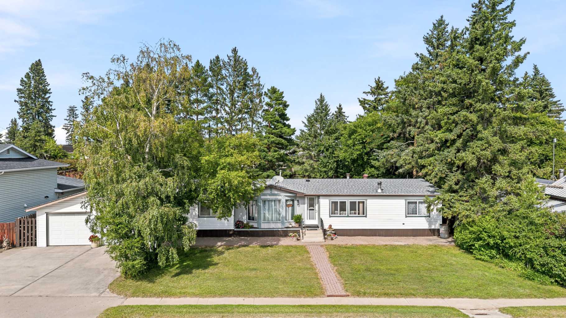 Residential in Kitscoty