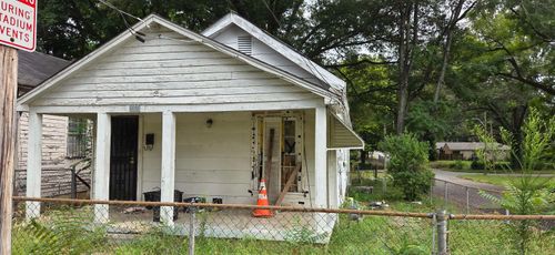 2633 Midland Ave, Memphis, TN, 38111-1525 | Card Image