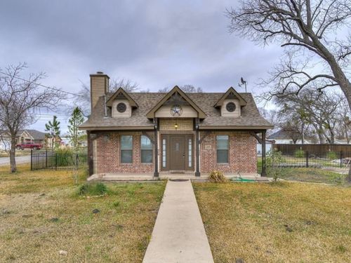 110 Reese St, Josephine, TX, 75173-8422 | Card Image