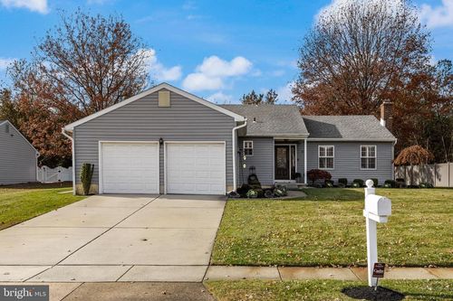 35 Greenbrook Dr, MARLTON, NJ, 08053-1949 | Card Image