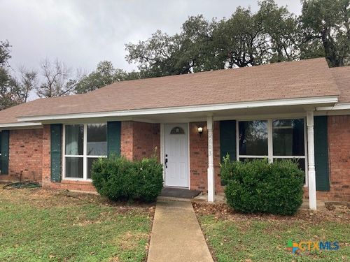 2603 W Main St, Cameron, TX, 76520-3550 | Card Image