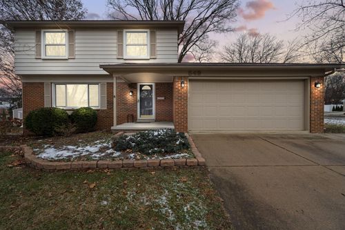 549 Eastlook Drive, Saline, MI, 48176 | Card Image