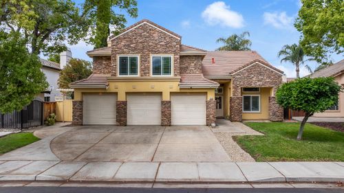 1670 Tahoe Cir, Tracy, CA, 95376-8910 | Card Image