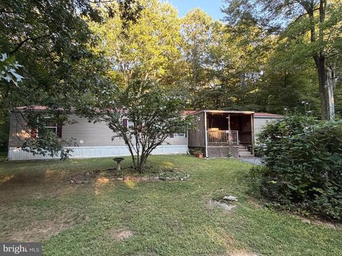 21 Rocky Ln, MERTZTOWN, PA, 19539-9212 | Card Image